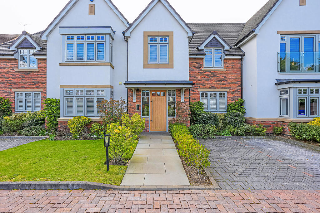 Additional image 29 of Whitegates, 334 Warwick Road, Solihull