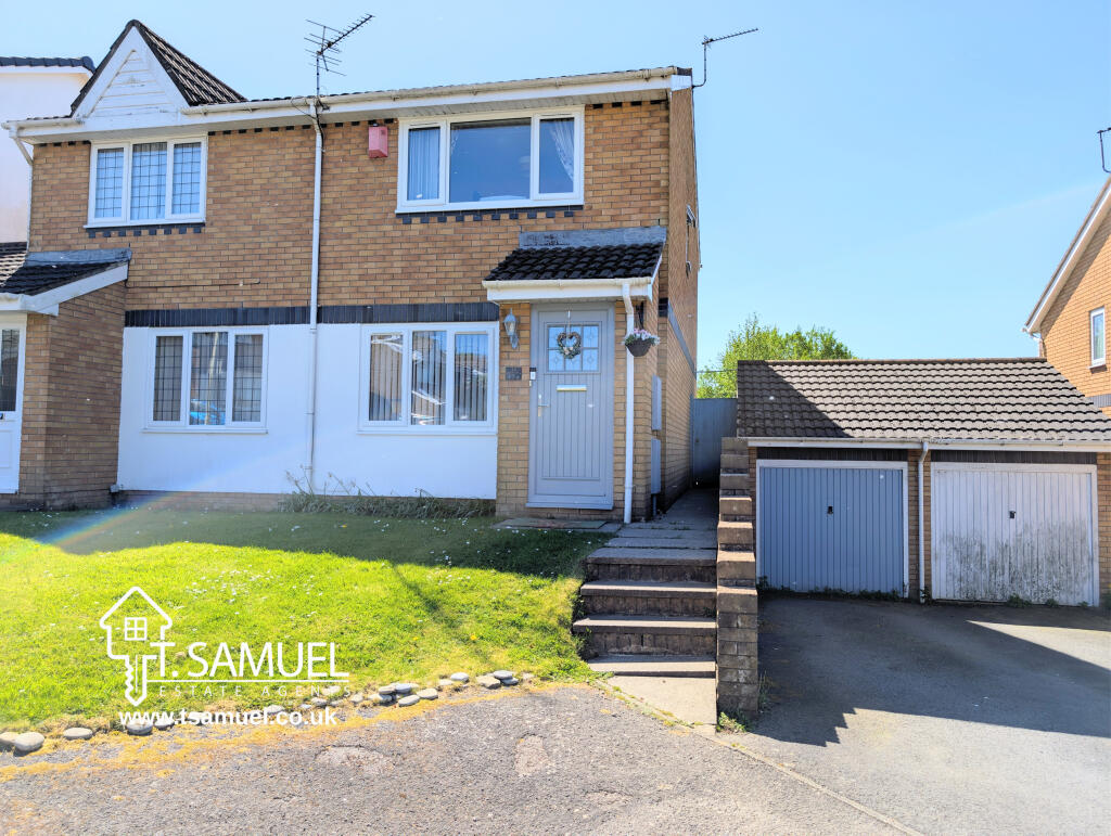 Main image of property: Brynderwen, Cilfynydd, Pontypridd