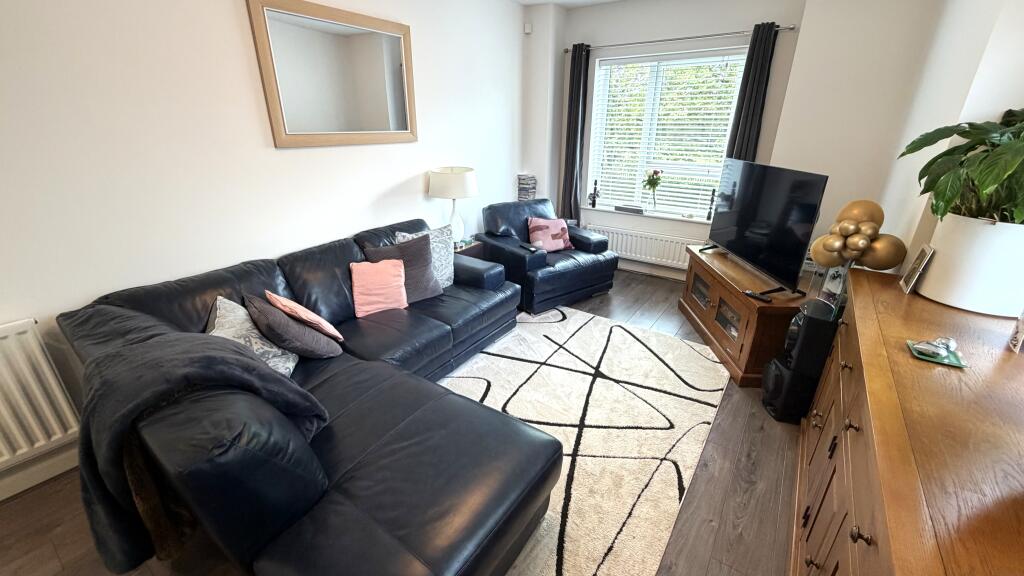 Apartment in Manchester, Levenshulme - View 5