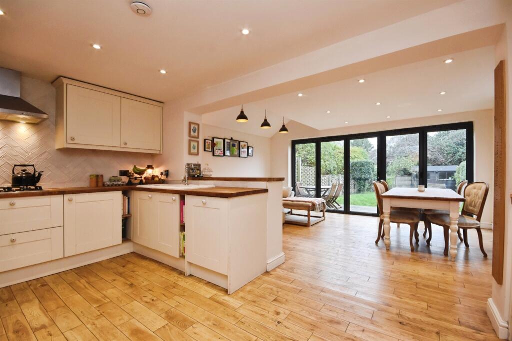 Birch Lane, Stock photo 3