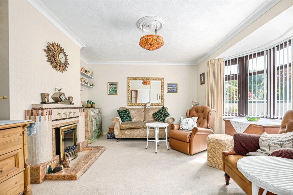 House in Cardigan / Aberteifi, Bridgend, Cardigan - More