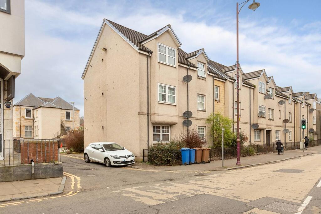 Main image of property: 52F High Street, Cowdenbeath, KY4 9NE