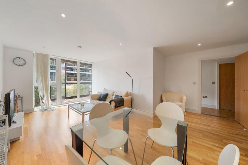Drayton Park, London, N5 - View 5