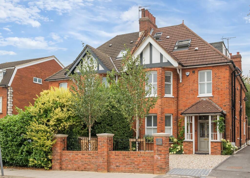 Main image of property: Flower Lane, London, NW7