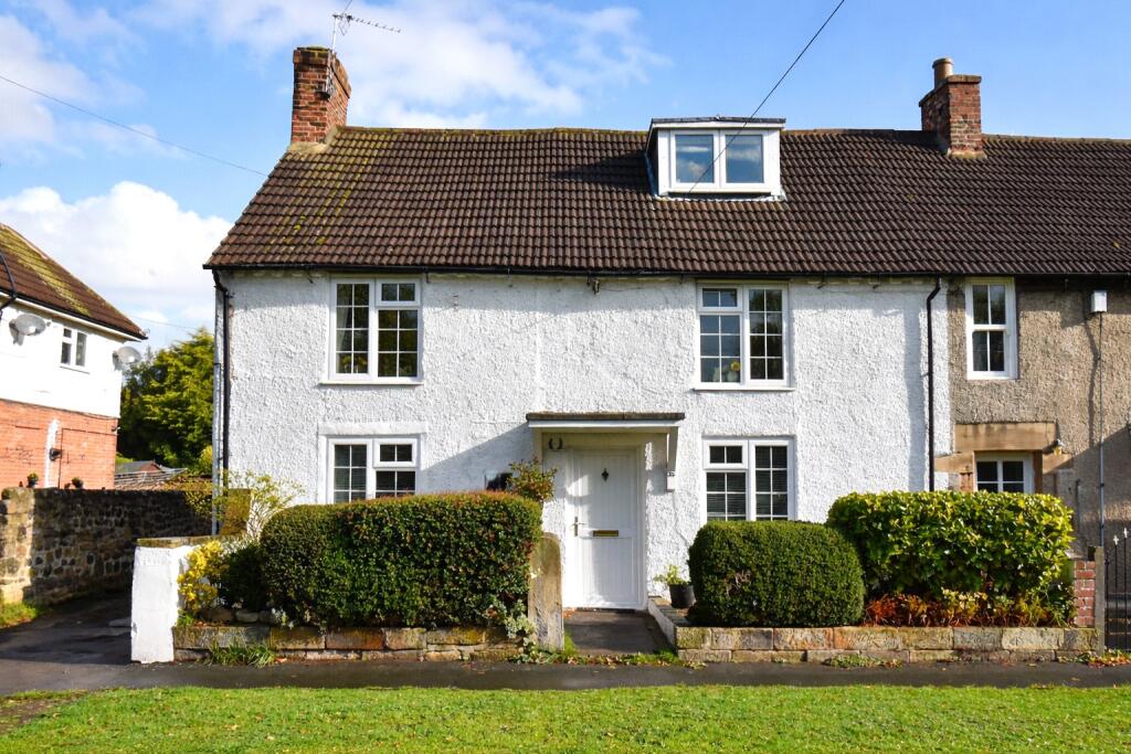 2-bed terraced on The Green, Romanby, Northallerton, DL7, £215,000