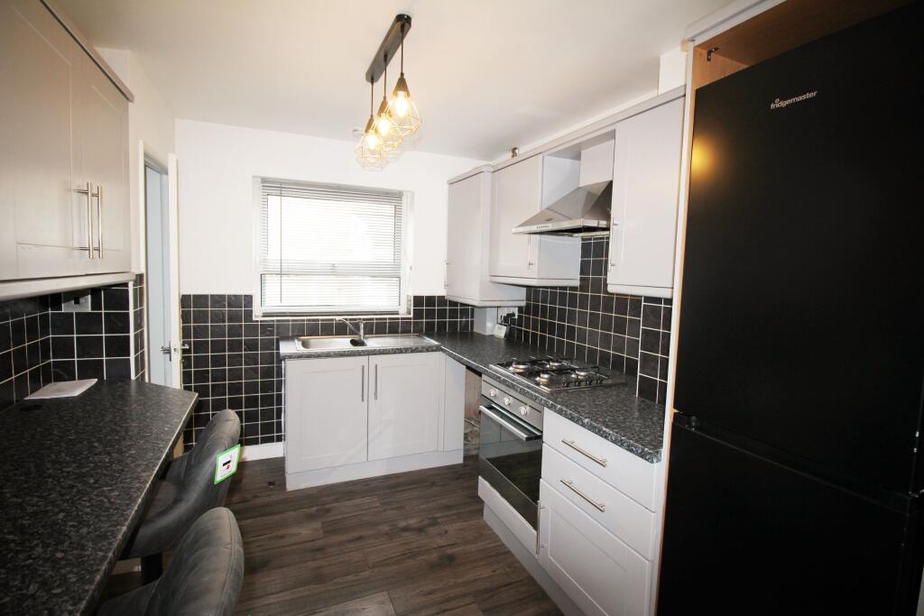 House in Rotherham, Brinsworth - More
