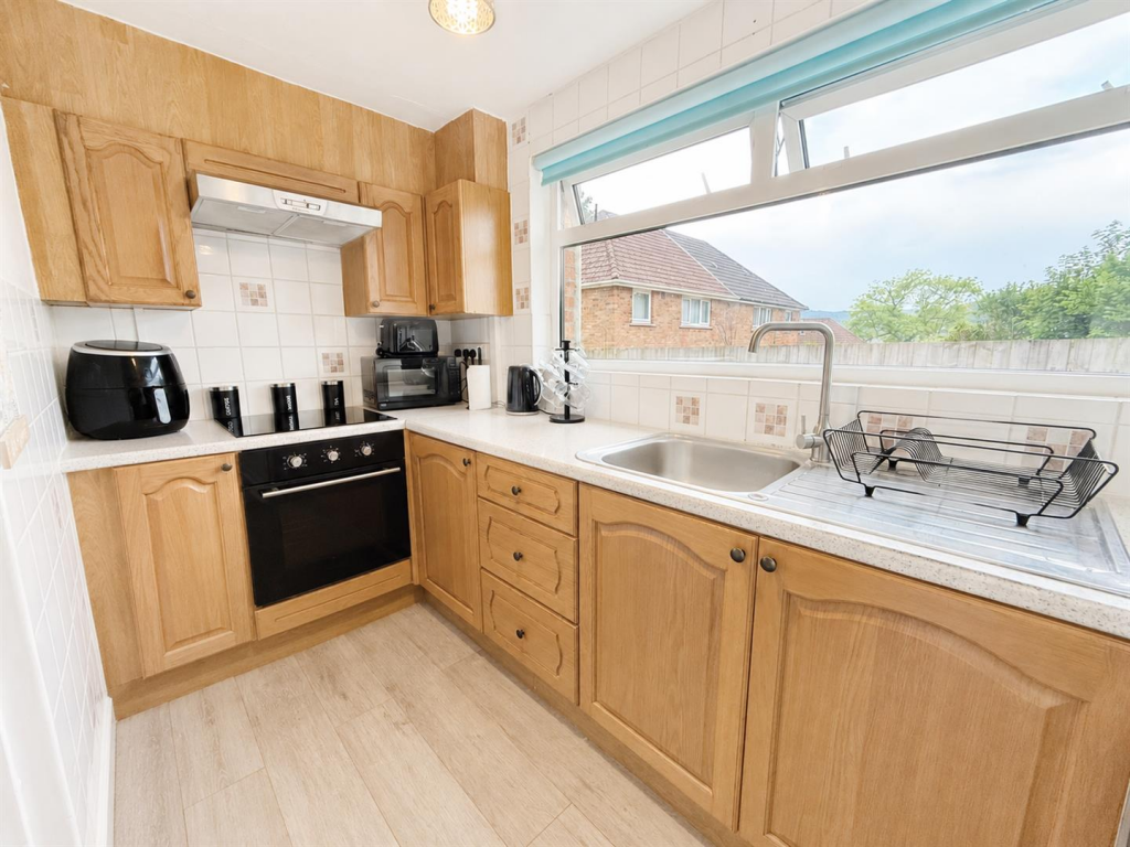 Brynglas, Aberdare photo 5