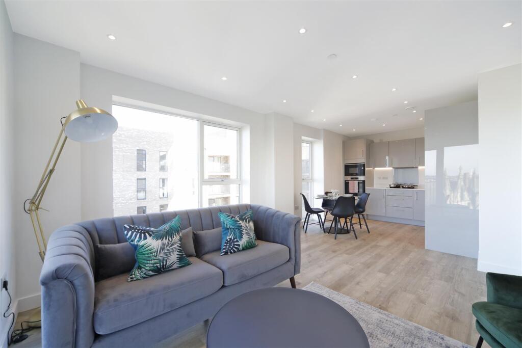 Apartment in Harrow - View 2