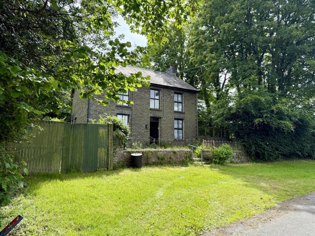 Main image of property: Silian, Lampeter