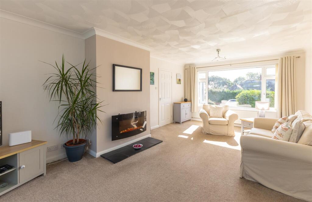 House in Tonbridge - View 2