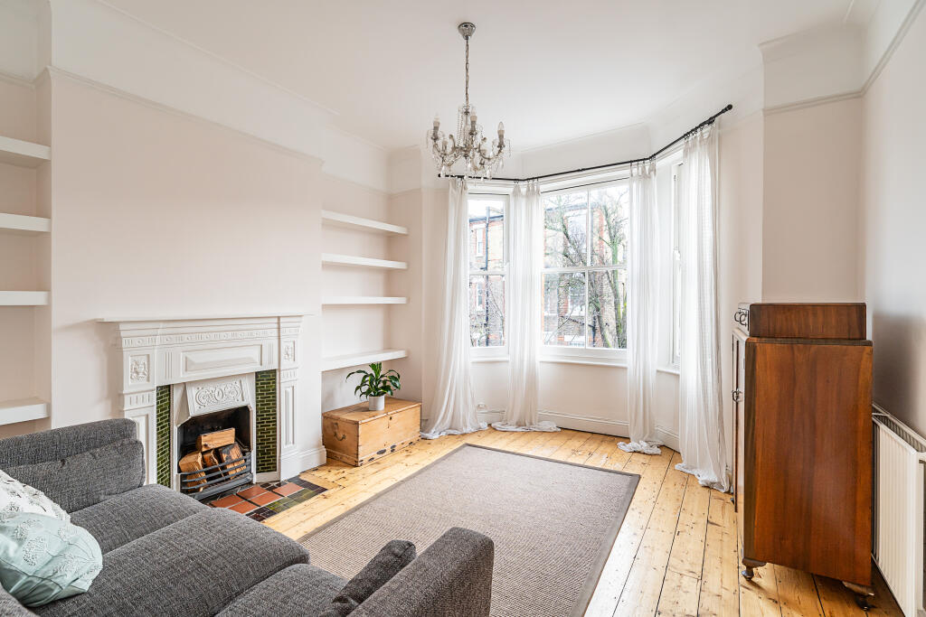 Main image of property: Venn Street, London, SW4
