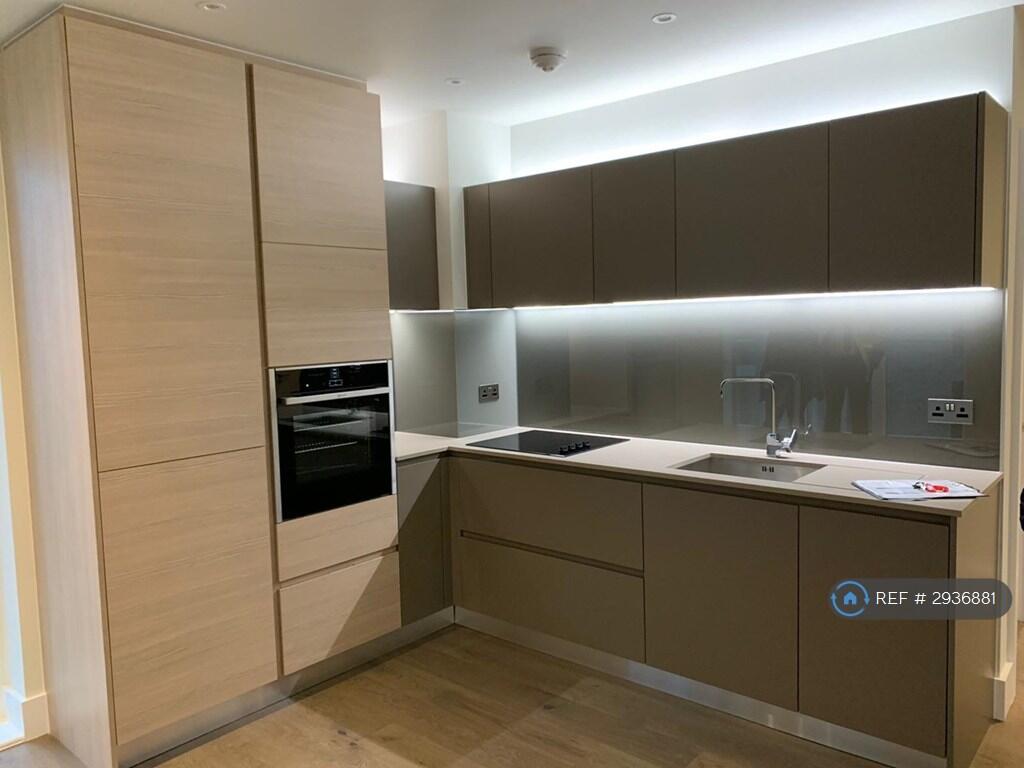 Main image of property: Kidbrooke Park Road, London, SE3
