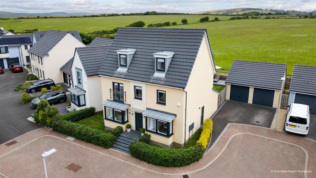 Main image of property: Crompton Way, Ogmore-By-Sea
