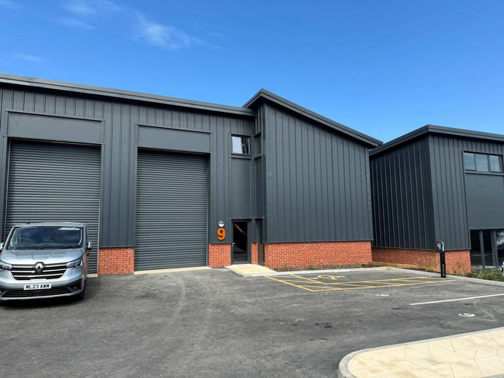 Main image of property: Unit 9 East Horton Business Park, Knowle Lane, Fair Oak, Eastleigh, SO50 7DZ