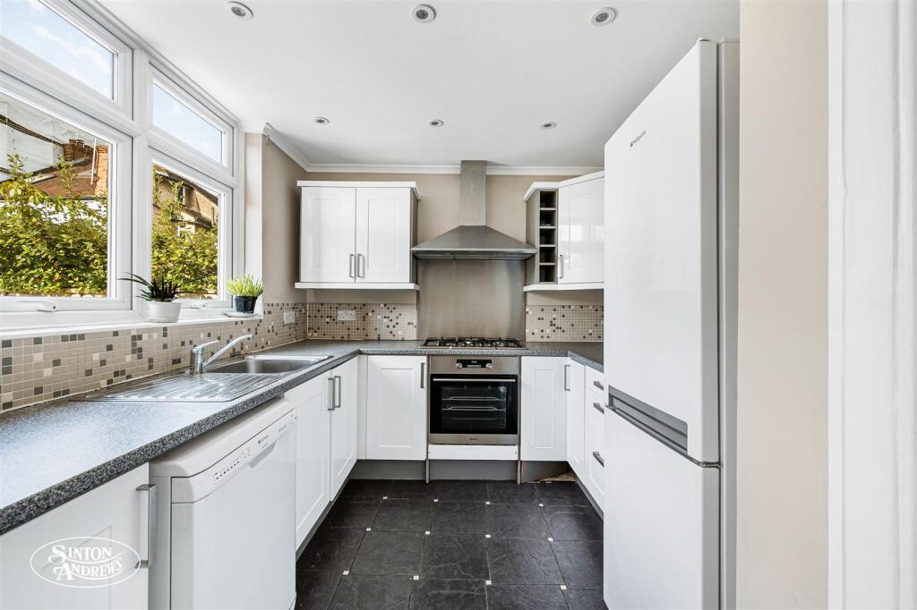 House in London, Hanwell - View 4