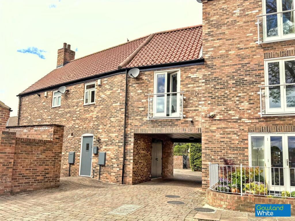 Main image of property: Beechtree Court, Yarm TS15 9XJ