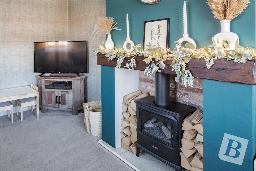 Hartland Road, Hornchurch, RM12 photo 4