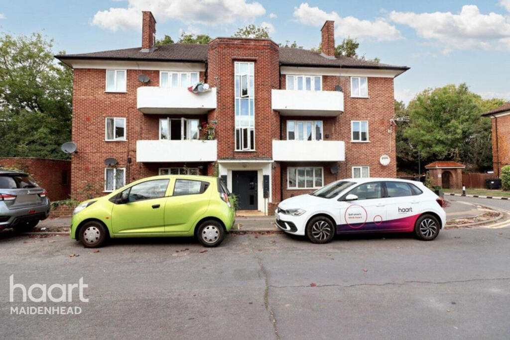 Main image of property: Courtlands, Maidenhead