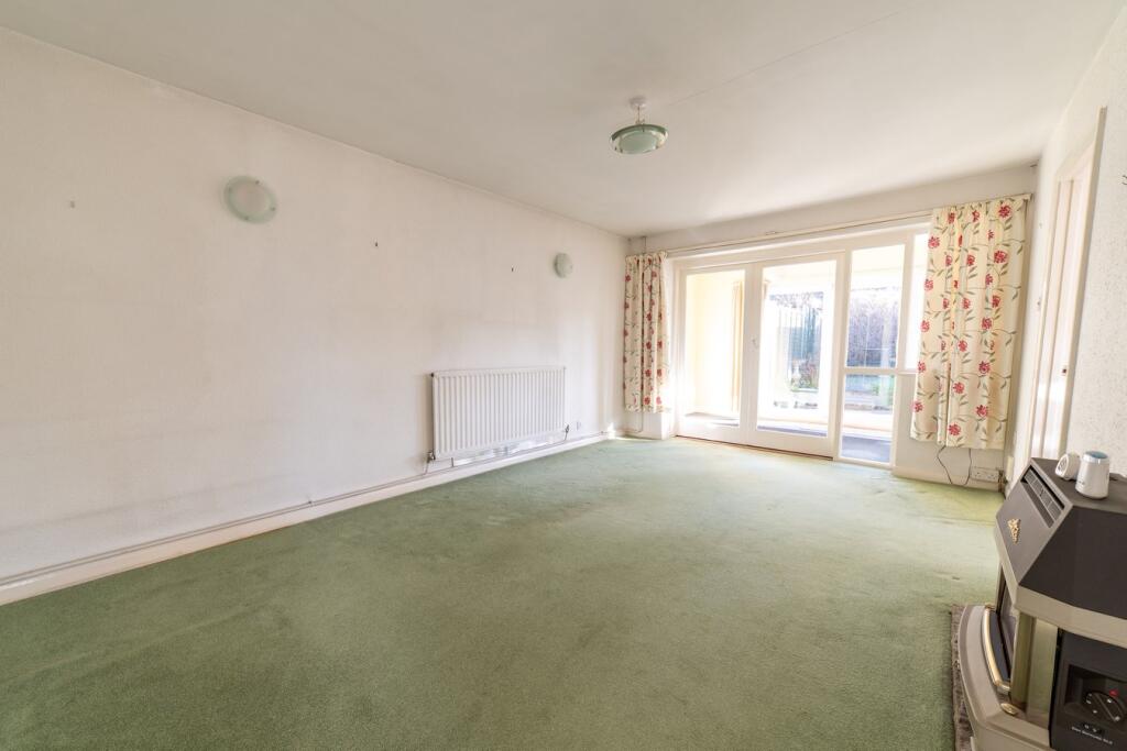 26, Nottingham Road, Bishops Cleeve, Cheltenham, GL52 photo 3