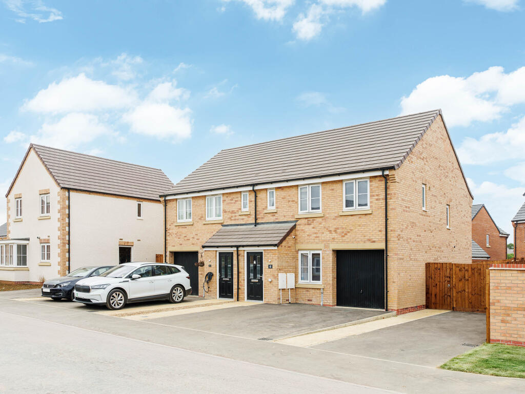Main image of property: Whittle Road,
Sleaford,
NG34 8YJ
