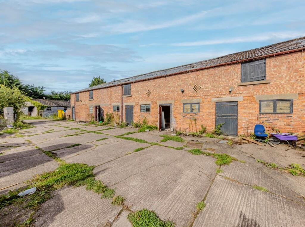 House in Crewe - View 3