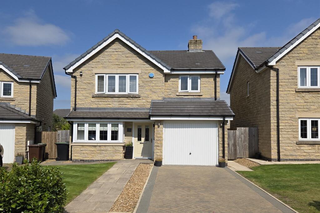 Main image of property: Rosebay Gardens, Chapel-En-Le-Frith, High Peak