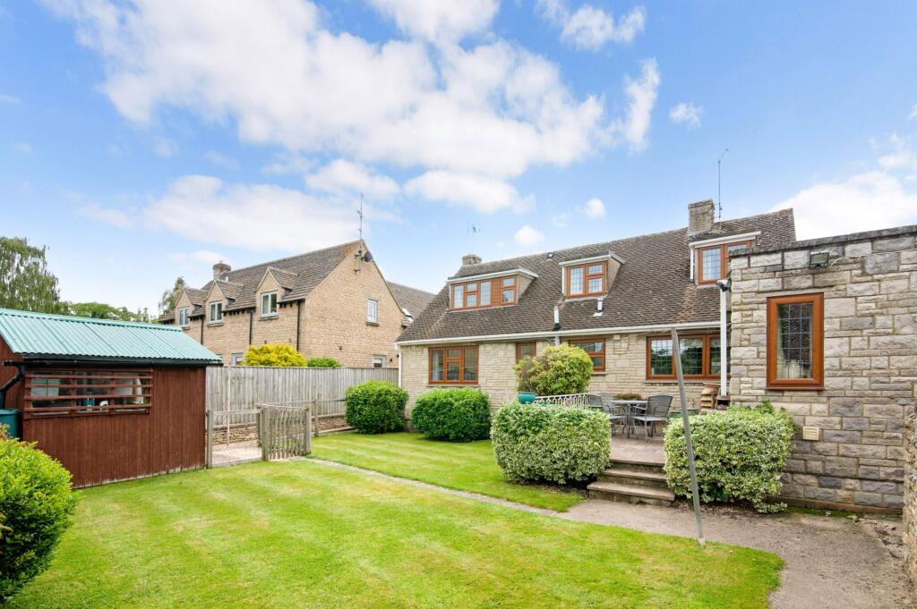 Main image of property: Shipton Road, Ascott-under-Wychwood, Chipping Norton