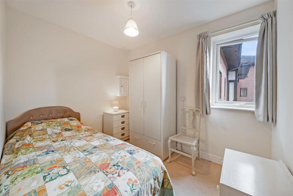 20 Princess Court, Princess Road, Malton, YO17 7HL photo 2