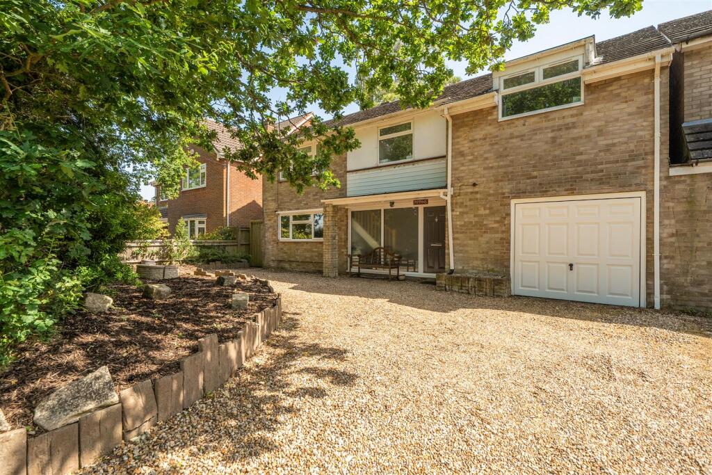 Main image of property: Woodcote Lane, Fareham
