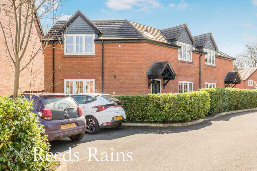 Main image of property: West Park Drive, Macclesfield, Cheshire, SK10