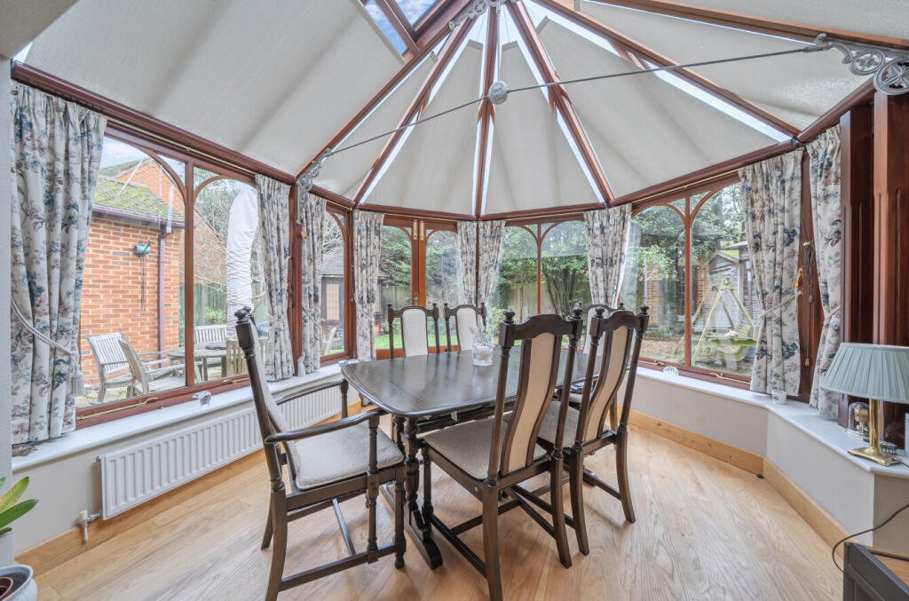 Oak Drive, Burghfield Common, Reading, Berkshire, RG7 - View 5