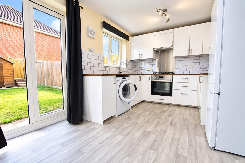 House in Southampton - View 2