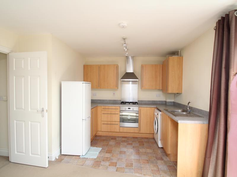 Apartment in Swindon - View 4