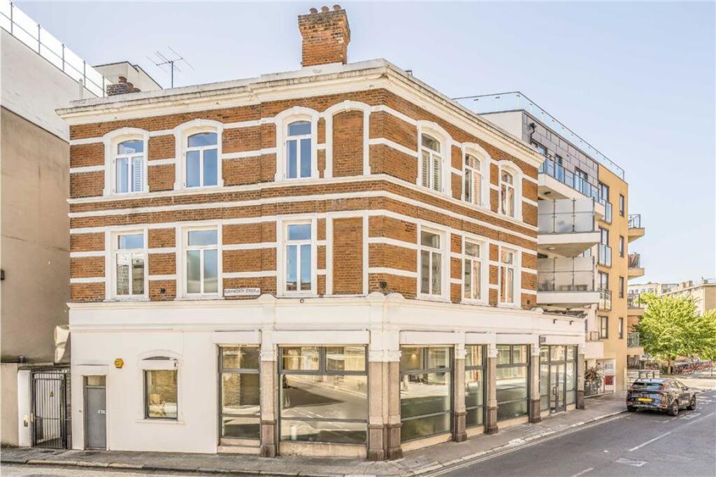 Main image of property: Webber Street, London Bridge