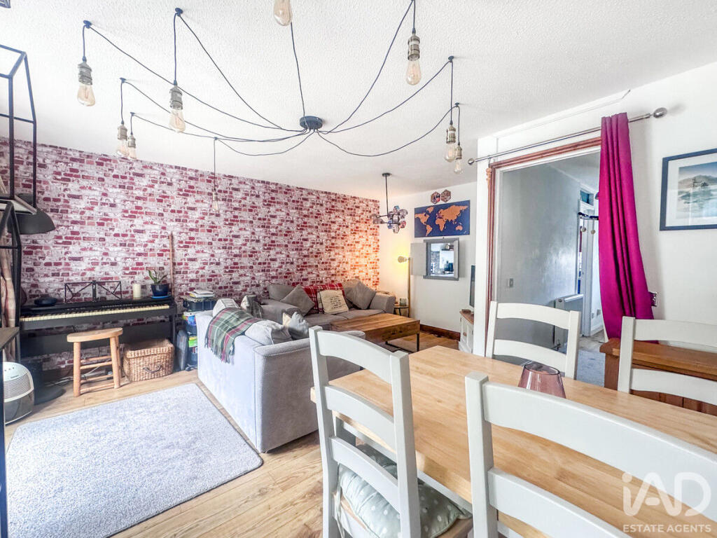 Debden Close, Plymouth, PL5 Modern First Time Home Ready to Enjoy - Ansicht 5