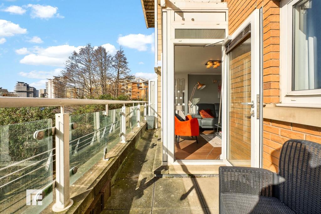 Apartment in Cardiff - View 5