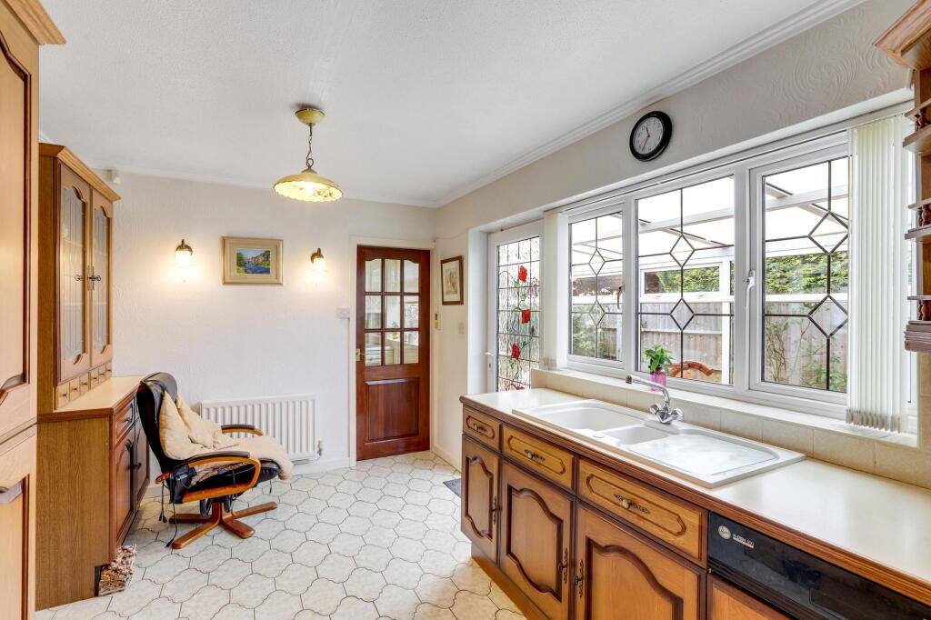 Nixon Rise, Hucknall, NG15 - View 4