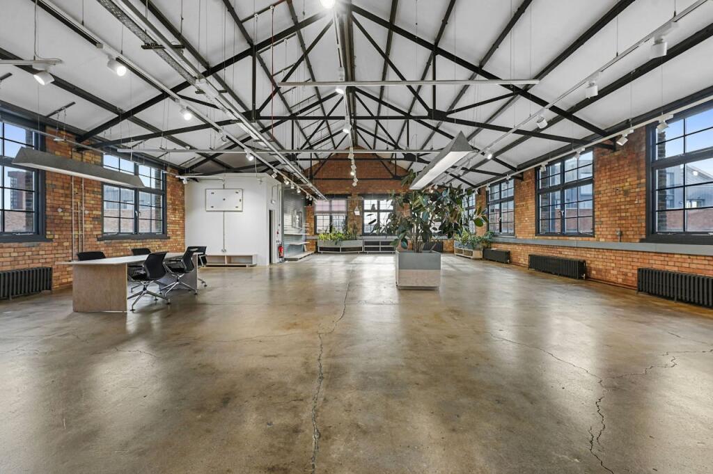 Main image of property: 99 Wallis Road, Hackney Wick, London, E9 5LN