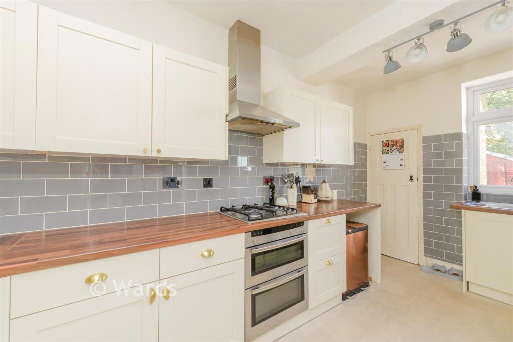 House in Gillingham, Medway - View 3