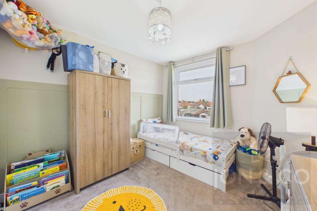 Highlands Avenue | Parklands | NN3 - More