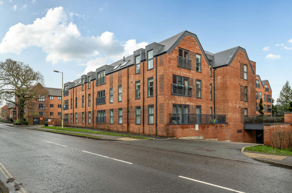 Main image of property: Station Road, Hook, Hampshire, RG27