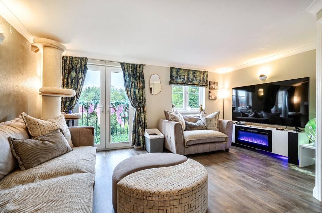 House in Gillingham, Lodbourne - View 5