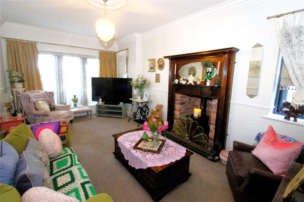 House in Guisborough, Newton Under Roseberry - More