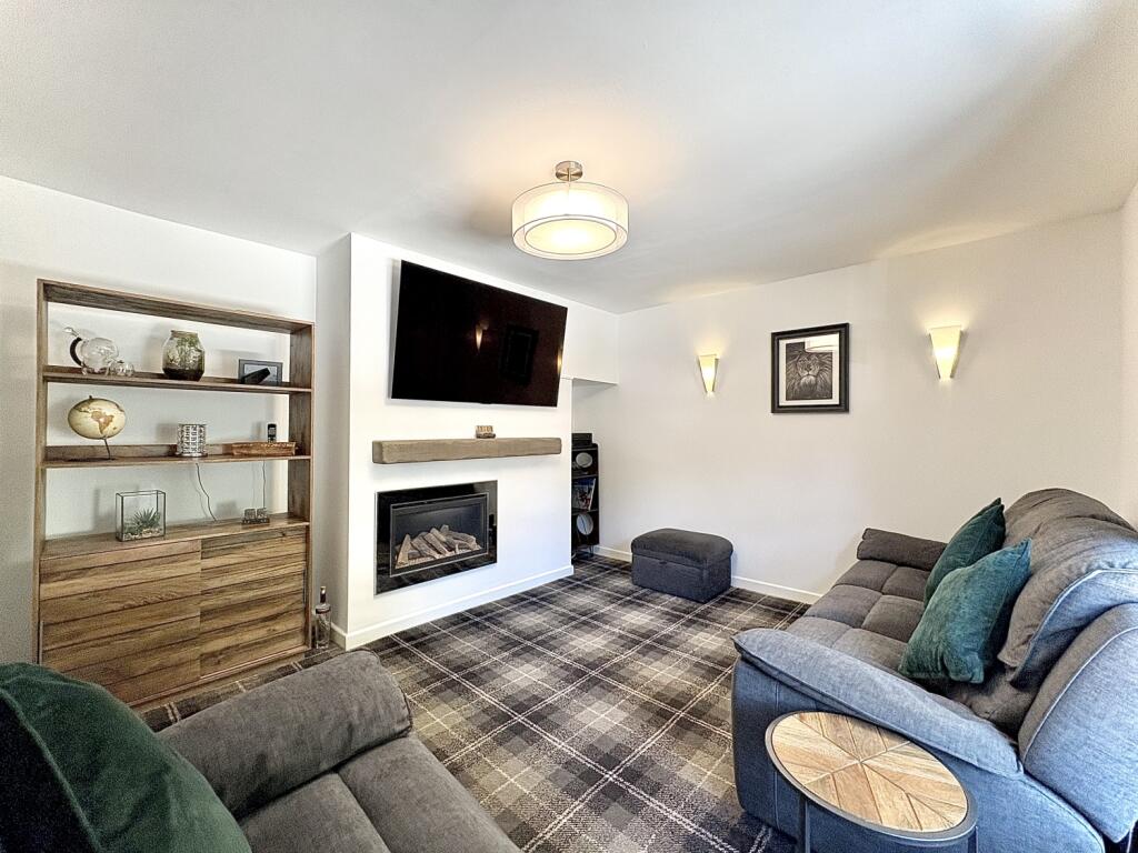 Gibbons Hill Road, SEDGLEY, DY3 1QG photo 4