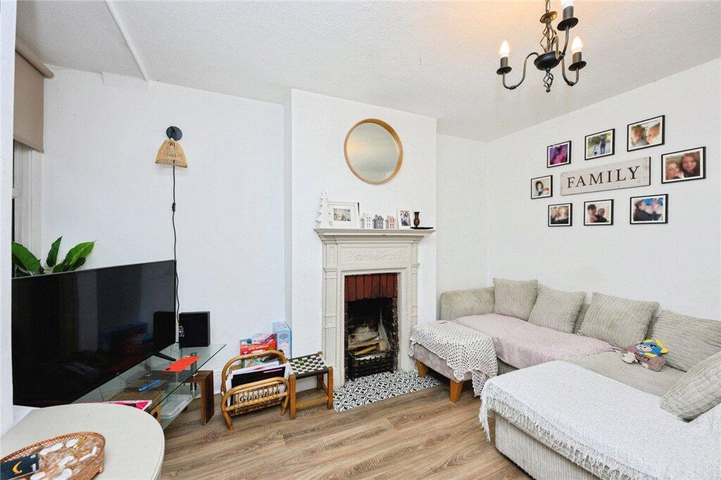 Godstone Road, Whyteleafe, Surrey, CR3 - View 2