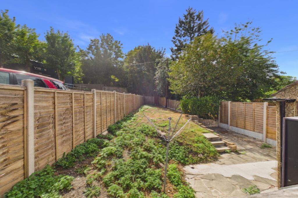 House in Dartford - View 4