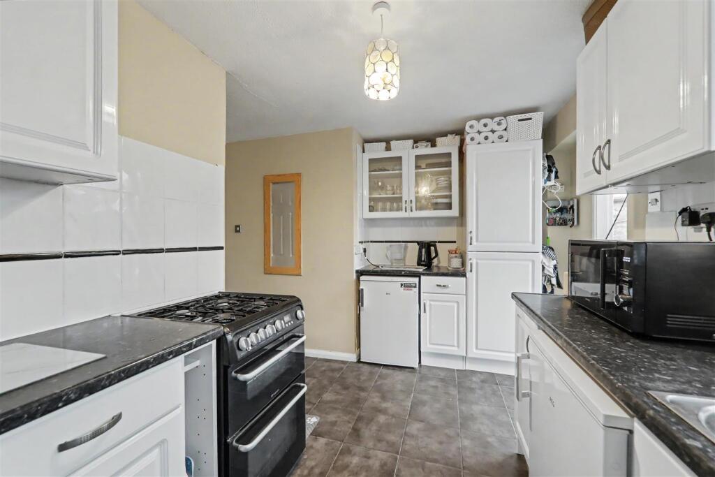 House in Brighton - View 4