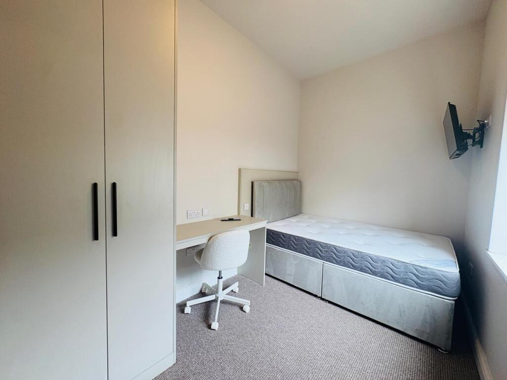 Main image of property: Azalea Terrace North 1, Sunderland, SR2