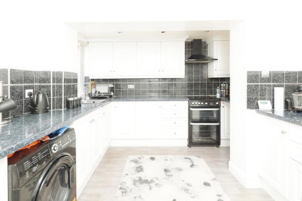 Middle Leaford, Birmingham, West Midlands, B34 photo 3