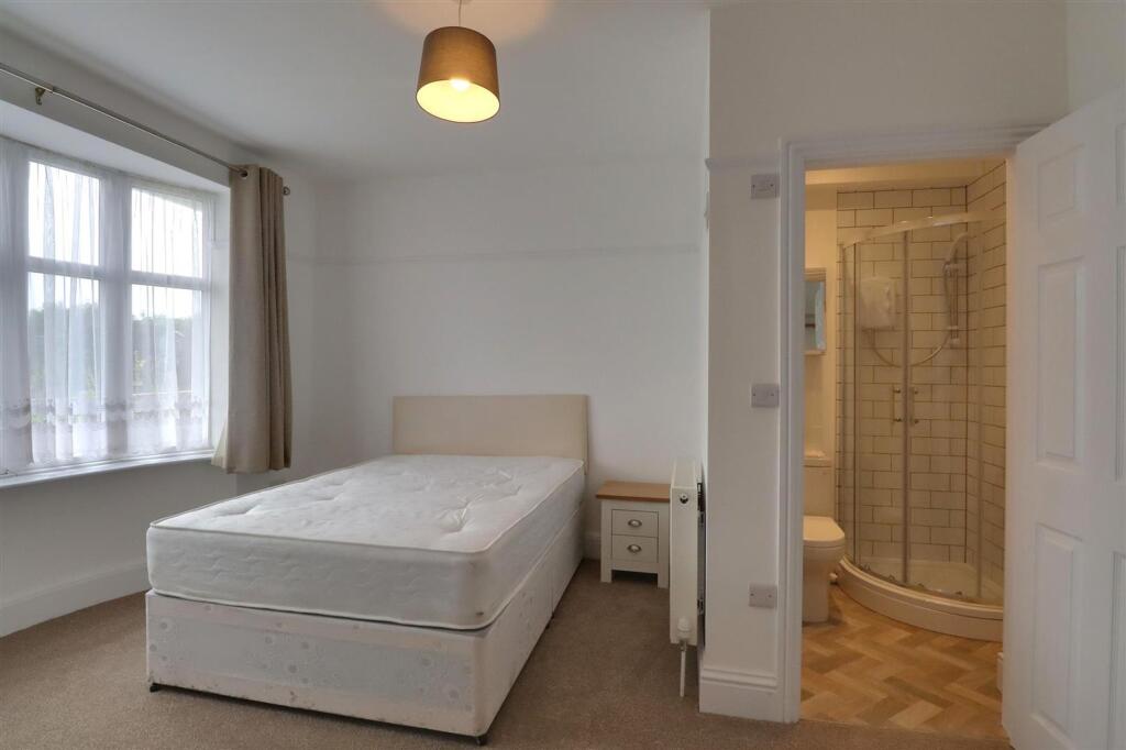 House in Brighton - View 4